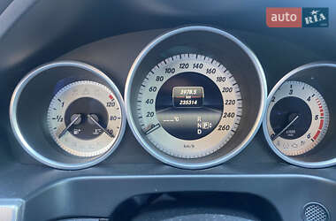 Седан Mercedes-Benz E-Class 2015 в 