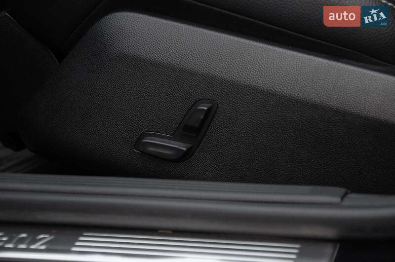 Седан Mercedes-Benz E-Class 2015 в Каменском