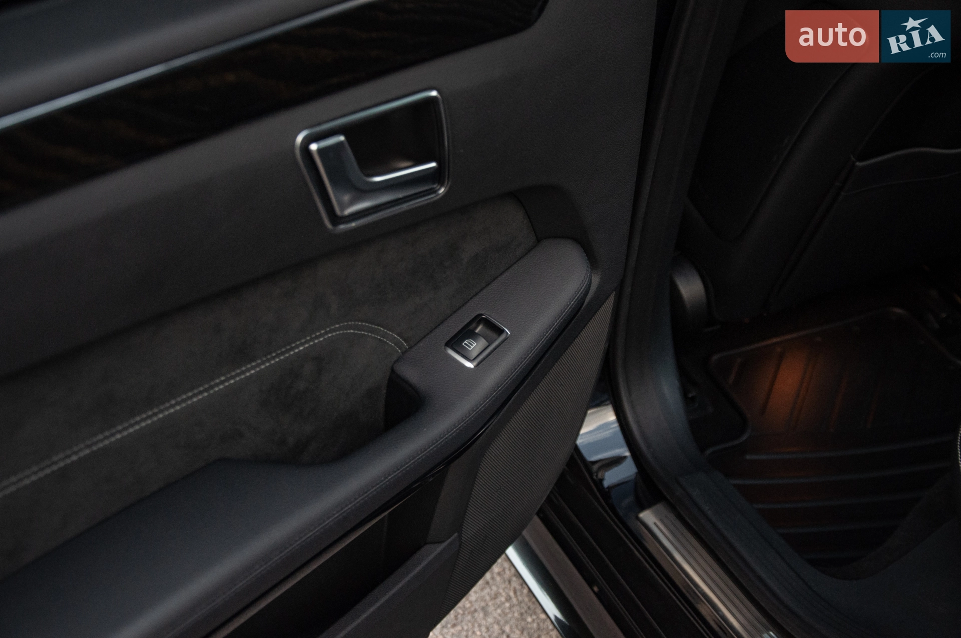 2015 Mercedes-Benz E-klasse - мініатюра 33