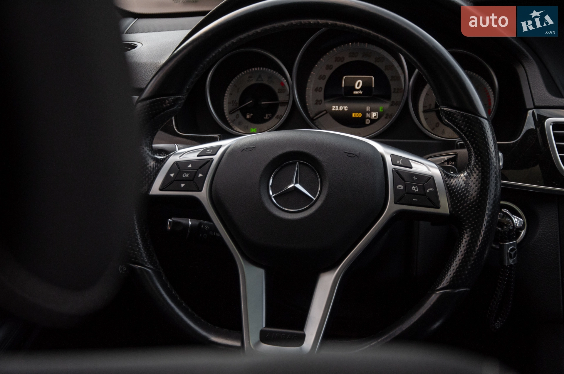 2015 Mercedes-Benz E-klasse - мініатюра 42