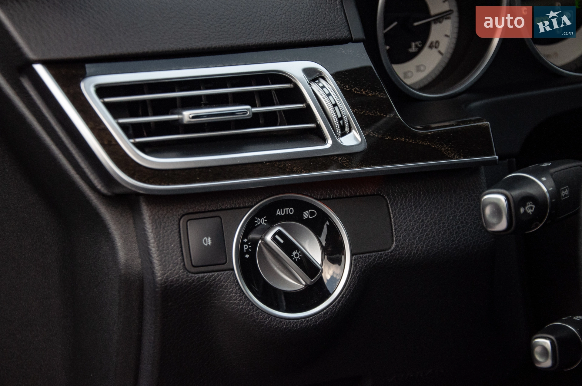 2015 Mercedes-Benz E-klasse - мініатюра 50
