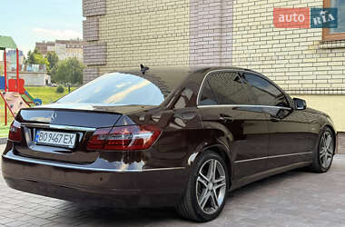 Седан Mercedes-Benz E-Class 2009 в 