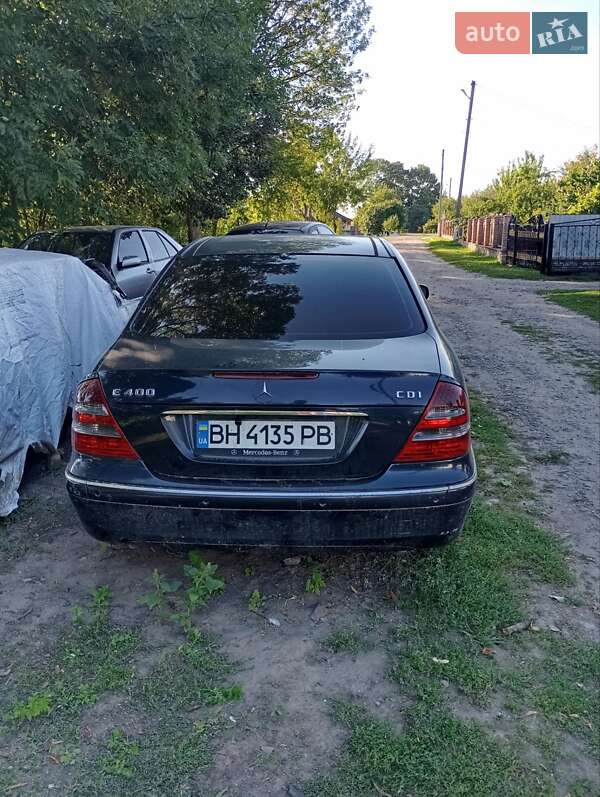 Седан Mercedes-Benz E-Class 2003 в 