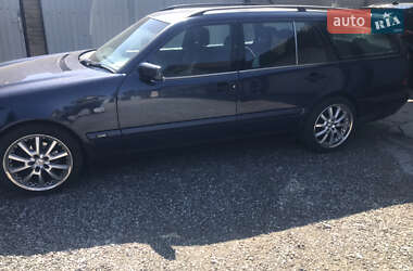 Универсал Mercedes-Benz E-Class 1996 в 