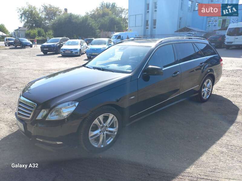 Универсал Mercedes-Benz E-Class 2011 в 