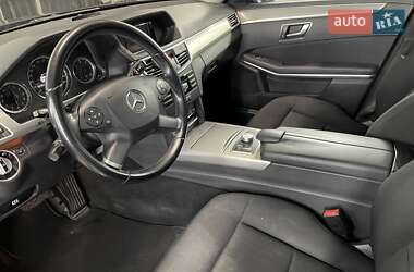 Седан Mercedes-Benz E-Class 2012 в 