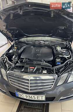 Седан Mercedes-Benz E-Class 2012 в 
