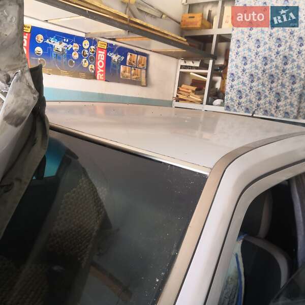 Седан Mercedes-Benz E-Class 1994 в Измаиле