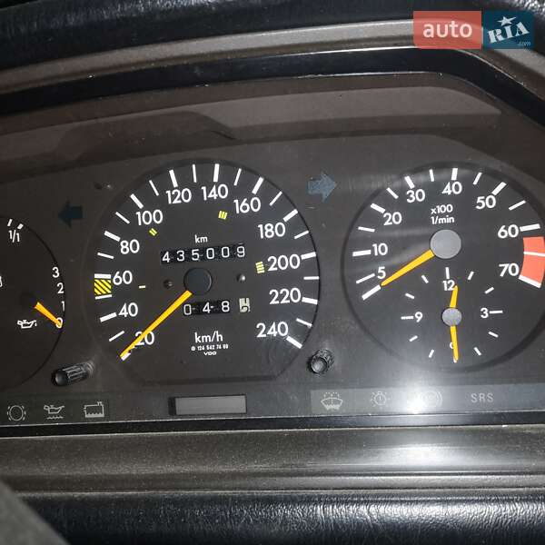 Седан Mercedes-Benz E-Class 1994 в Измаиле