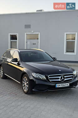 Універсал Mercedes-Benz E-Class 2017 в Кам'янець-Подільському