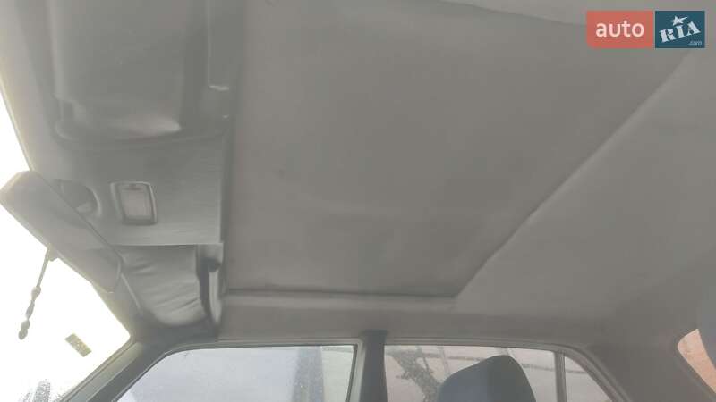 Седан Mercedes-Benz E-Class 1982 в Киеве фото 2 Седан Mercedes-Benz E-Class 1982 в Киеве