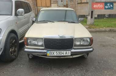 Седан Mercedes-Benz E-Class 1982 в Києві