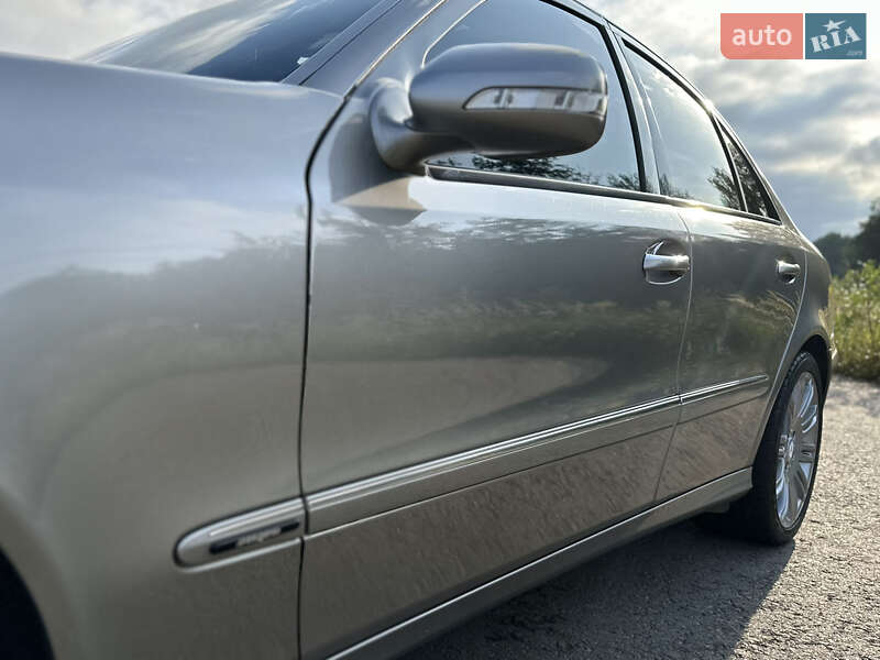 Седан Mercedes-Benz E-Class 2007 в Трускавці