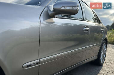 Седан Mercedes-Benz E-Class 2007 в 