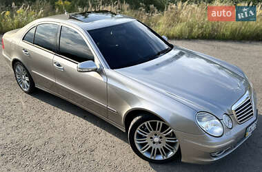 Седан Mercedes-Benz E-Class 2007 в 
