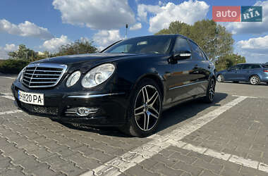 Седан Mercedes-Benz E-Class 2002 в 