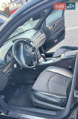 Седан Mercedes-Benz E-Class 2002 в 