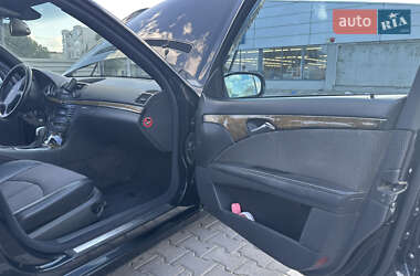Седан Mercedes-Benz E-Class 2002 в 