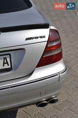 Седан Mercedes-Benz E-Class 2003 в  фото 6 Седан Mercedes-Benz E-Class 2003 в