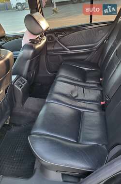 Универсал Mercedes-Benz E-Class 2001 в 