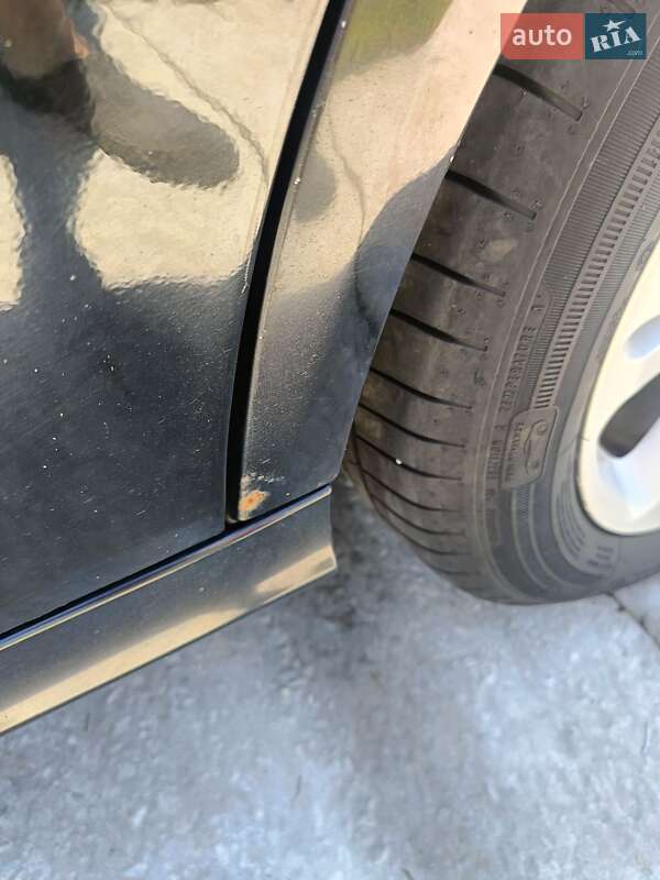 Седан Mercedes-Benz E-Class 2007 в Киеве