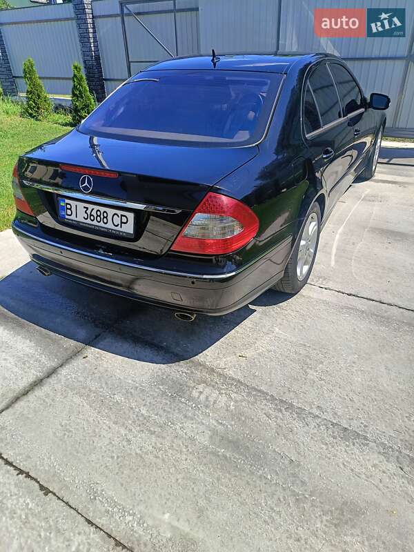 Седан Mercedes-Benz E-Class 2007 в Киеве