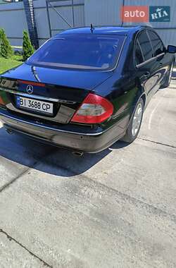 Седан Mercedes-Benz E-Class 2007 в  фото 5 Седан Mercedes-Benz E-Class 2007 в