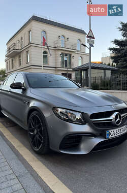 Седан Mercedes-Benz E-Class 2018 в 