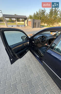 Седан Mercedes-Benz E-Class 2008 в 
