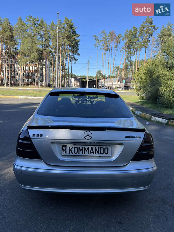 Седан Mercedes-Benz E-Class 2004 в Ірпені