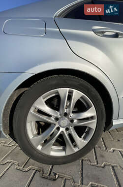 Седан Mercedes-Benz E-Class 2012 в 