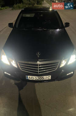 Седан Mercedes-Benz E-Class 2009 в 