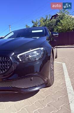 Седан Mercedes-Benz E-Class 2021 в 