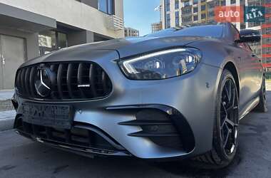 Седан Mercedes-Benz E-Class 2022 в Киеве