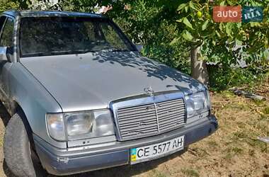 Седан Mercedes-Benz E-Class 1987 в Чернівцях