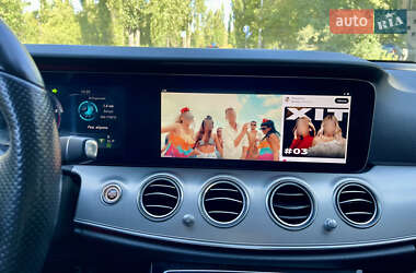 Седан Mercedes-Benz E-Class 2016 в 