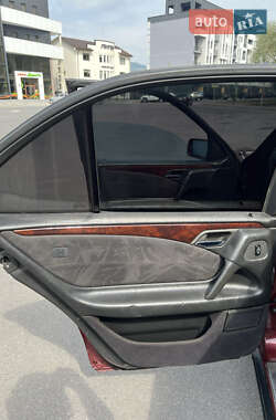 Седан Mercedes-Benz E-Class 1999 в 