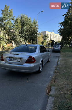 Седан Mercedes-Benz E-Class 2003 в 