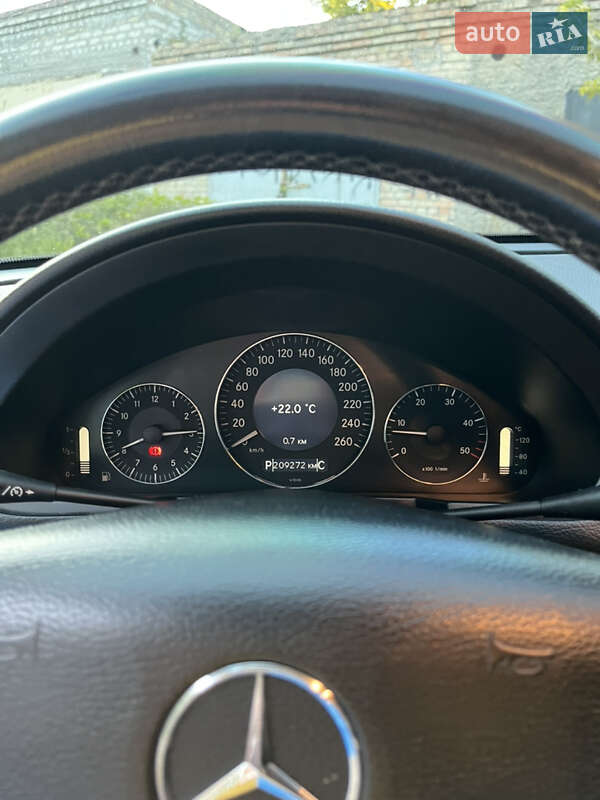 Седан Mercedes-Benz E-Class 2008 в Киеве