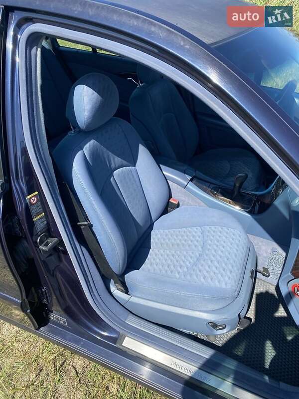 Седан Mercedes-Benz E-Class 2003 в Змиеве фото 14 Седан Mercedes-Benz E-Class 2003 в Змиеве