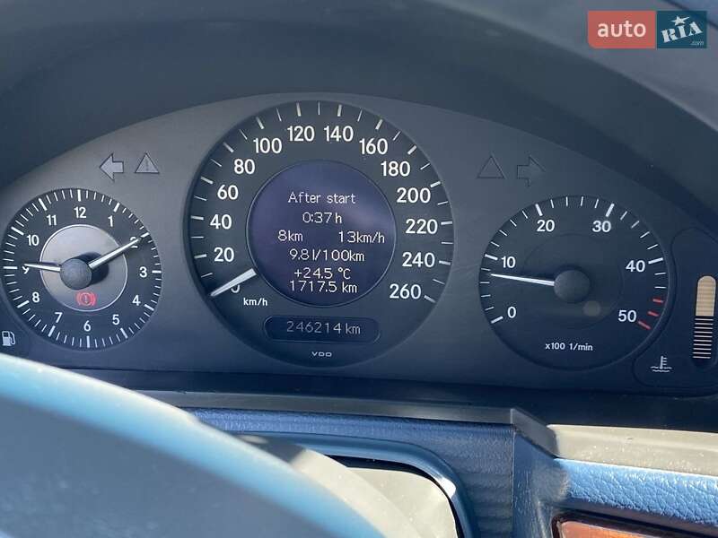 Седан Mercedes-Benz E-Class 2003 в Змиеве фото 24 Седан Mercedes-Benz E-Class 2003 в Змиеве