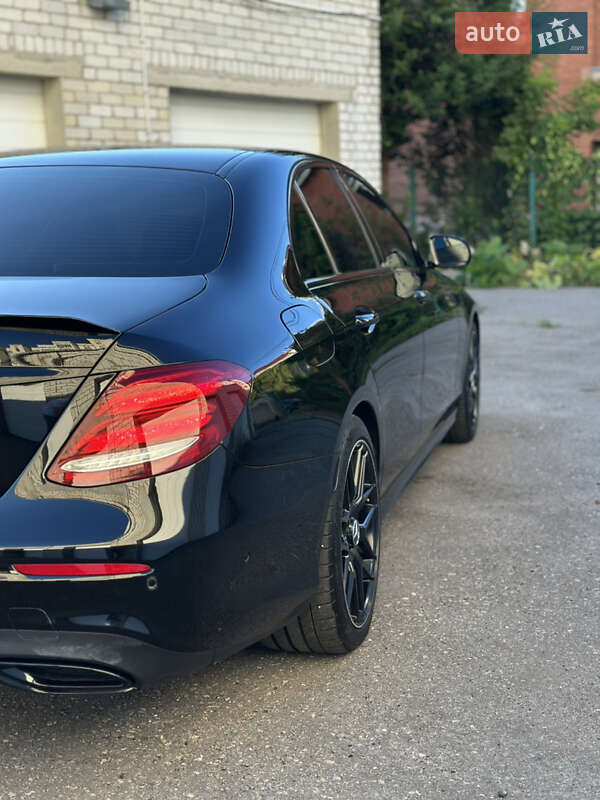Седан Mercedes-Benz E-Class 2019 в Харькове