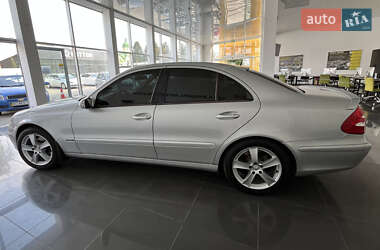 Седан Mercedes-Benz E-Class 2002 в 