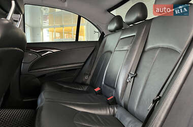 Седан Mercedes-Benz E-Class 2002 в 