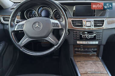 Седан Mercedes-Benz E-Class 2013 в 