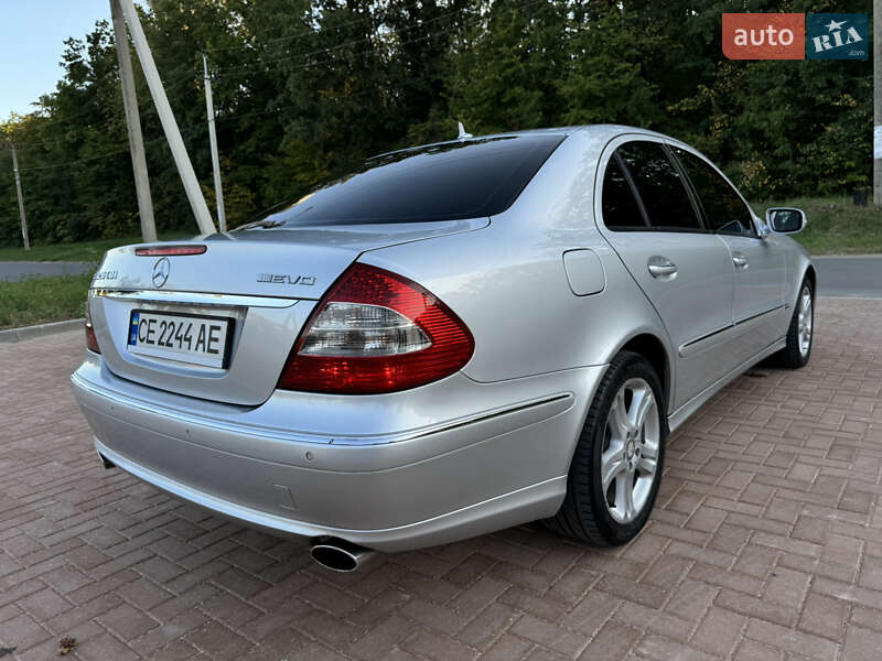 Седан Mercedes-Benz E-Class 2008 в Новоднестровске