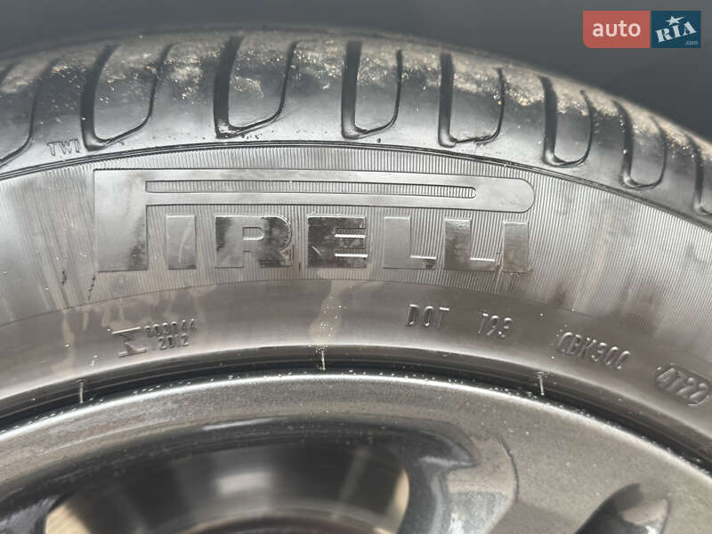 Седан Mercedes-Benz E-Class 2008 в Дрогобичі