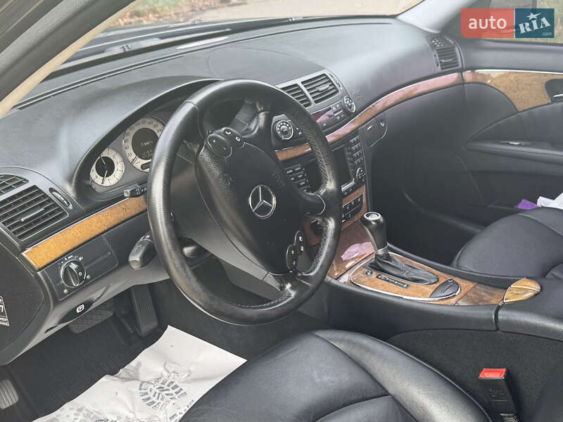 Седан Mercedes-Benz E-Class 2008 в Дрогобичі
