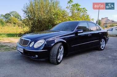 Седан Mercedes-Benz E-Class 2002 в Калуші