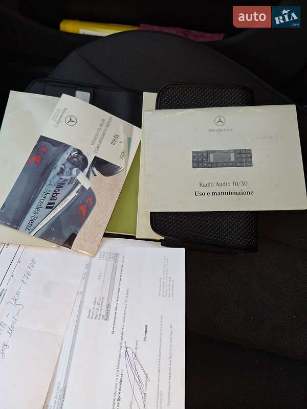 Седан Mercedes-Benz E-Class 2000 в Харкові